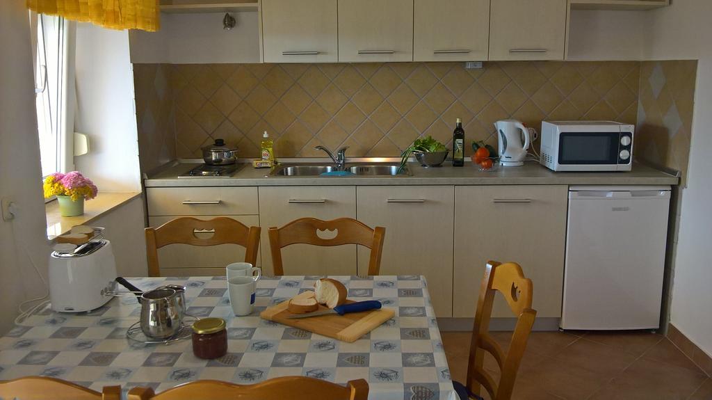 Apartments Krusvina Лун Екстериор снимка